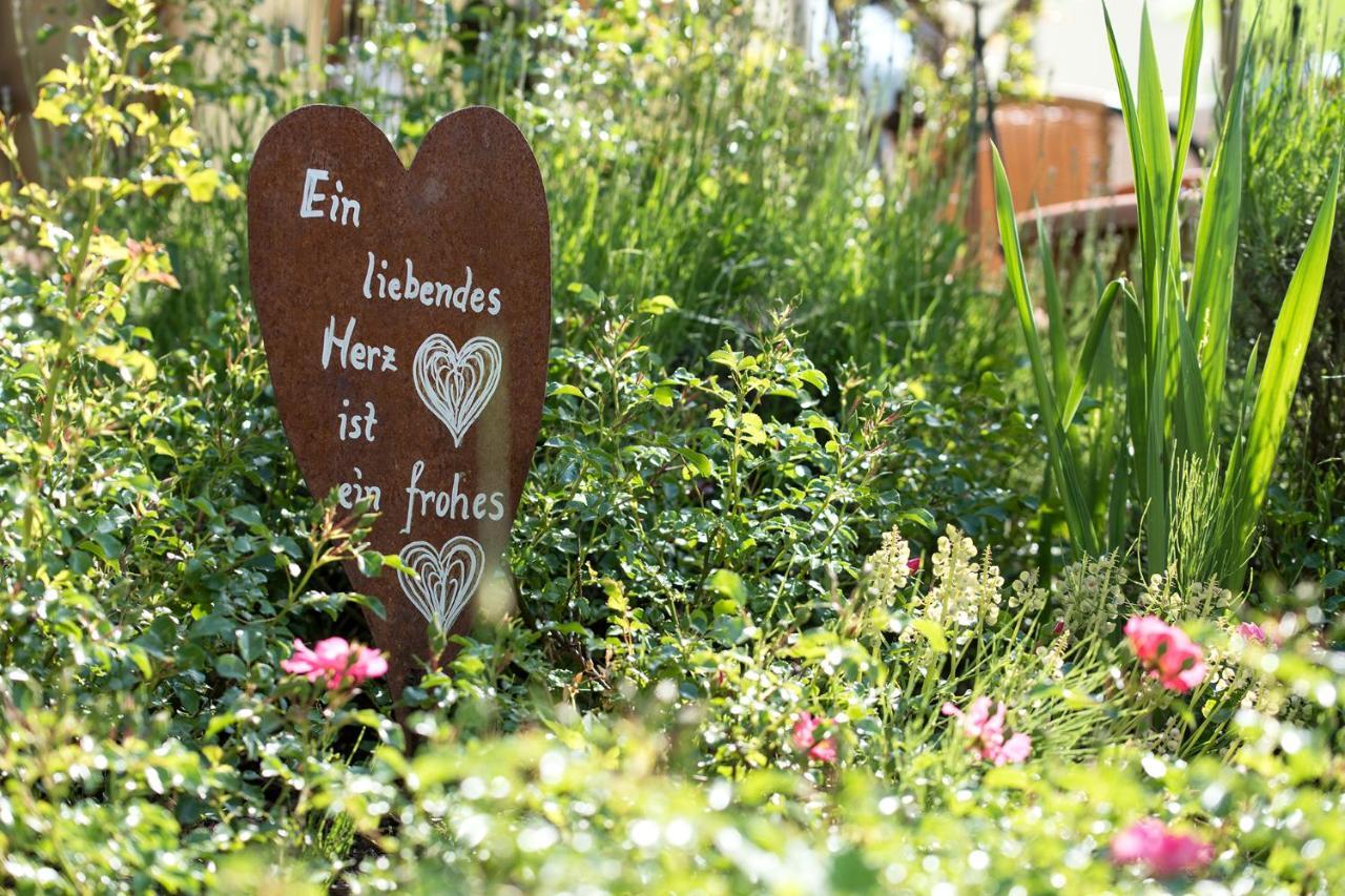 Theresienhof Petschnitzen Luaran gambar